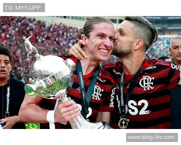 弗拉门戈主帅费利佩路易斯谈续约计划并表达回归欧洲执教愿望 弗拉门戈主帅费利佩路易斯谈续约计划并表达回归欧洲执教愿望