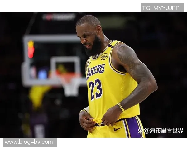 媒体人分析詹姆斯续约前景强调轩尼诗需开出超高报价才可成功 媒体人分析詹姆斯续约前景强调轩尼诗需开出超高报价才可成功