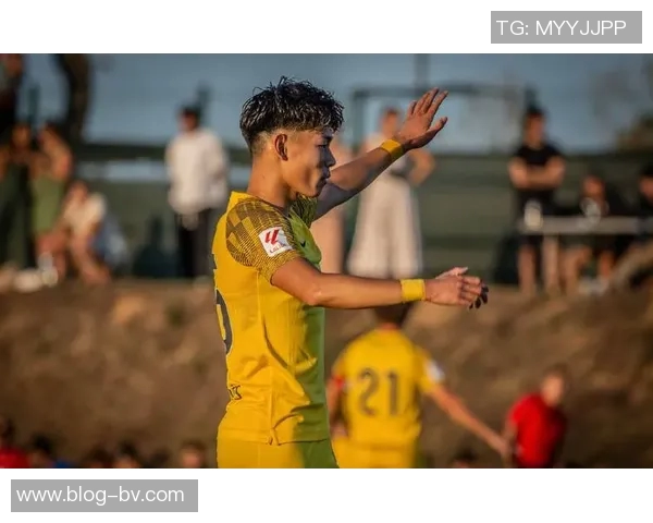 曾经的天才少女何小珂迎来22岁生日依然未能在国内联赛破门得分